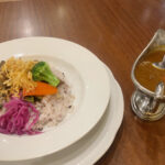 ロイヤルホストのNIKUVEGE ベジタブルカレー＆雑穀ごはん